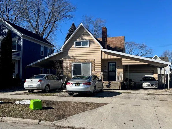 552 S Main St, Marine City, MI 48039
