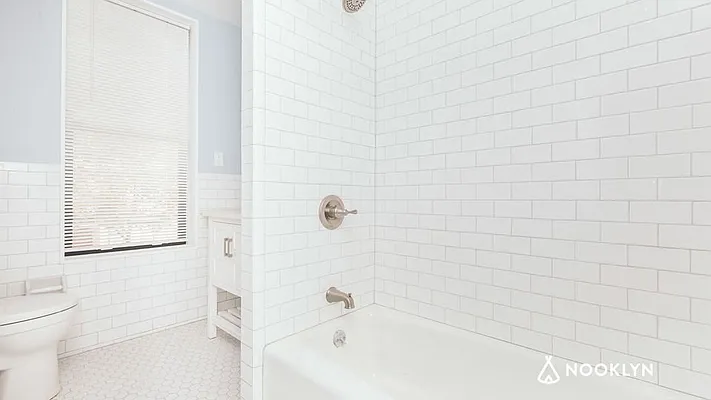Rented by Nooklyn NYC LLC | media 11