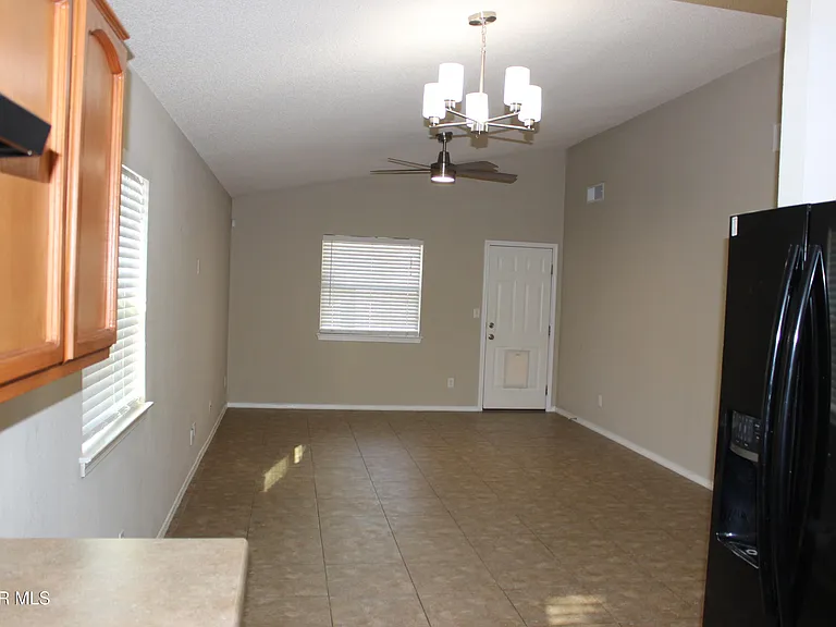 13978 Vaquero Rock Dr — Photo 12