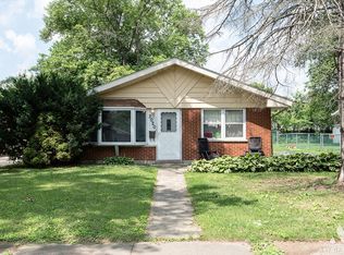 3020 Wallace Ave, Steger, IL 60475