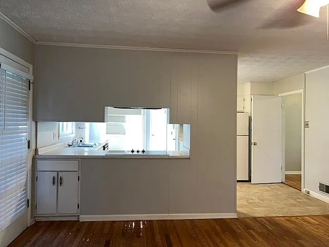 235 Weatherly Woods Dr — Photo 6