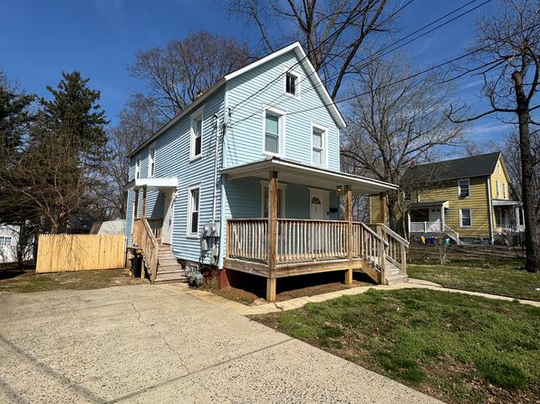 13 Factory St #B