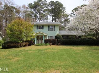 655 River Oak Loop, Lawrenceville, GA 30044