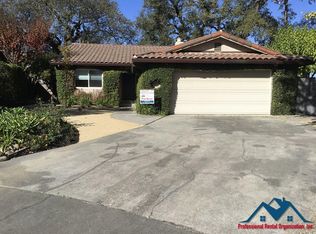 1260 Spring Brook Ct, Saint Helena, CA 94574