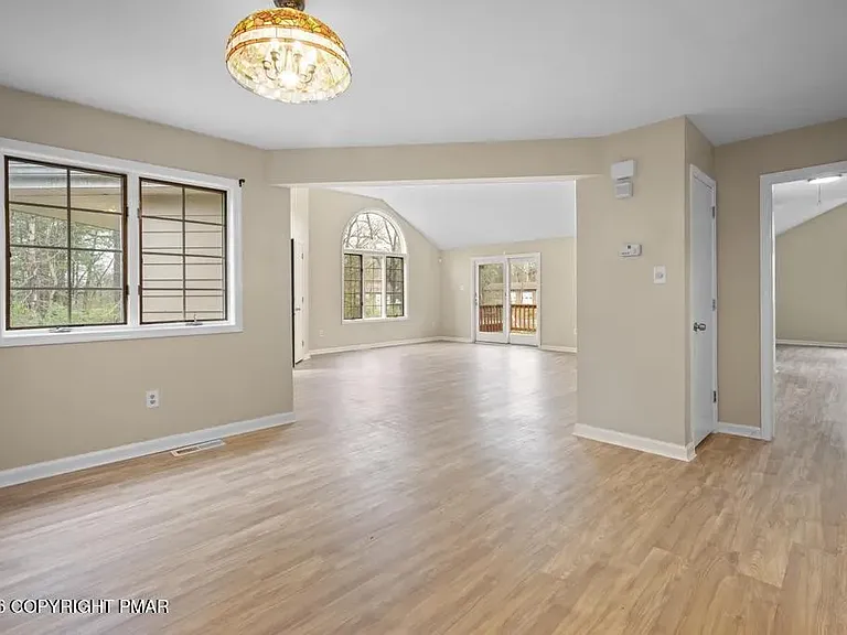 Meadowsage Ct — Photo 2
