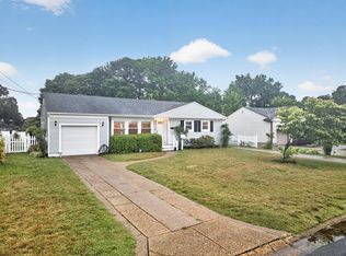 8516 Halprin Dr, Norfolk, VA 23518