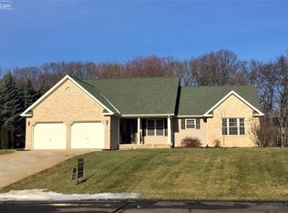 6388 Oak Leaf Trl, Linden, MI 48451