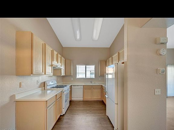 4th image of 7450 S Eastern Ave Unit 2020