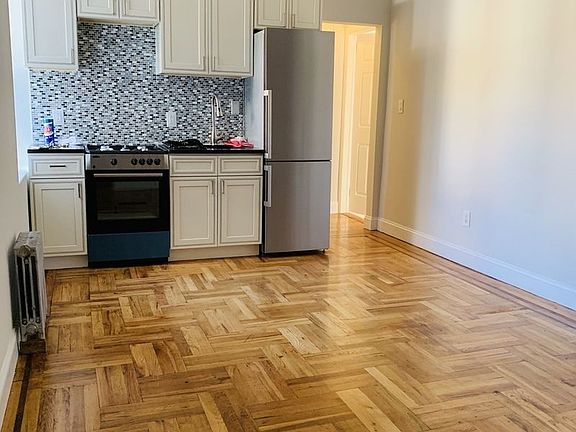 2nd image of 4811 45th St APT 1D