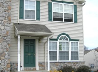 251 Cartledge Ln, Millersville, PA 17551