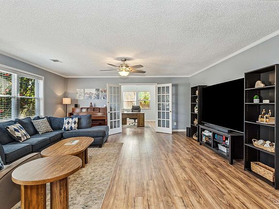 5th image of 5601 Saint Adamnan St