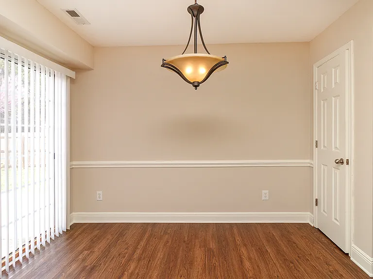 4401 Craven Hill Dr — Photo 9