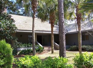 5 Friendfield Ct, Hilton Head Island, SC 29928