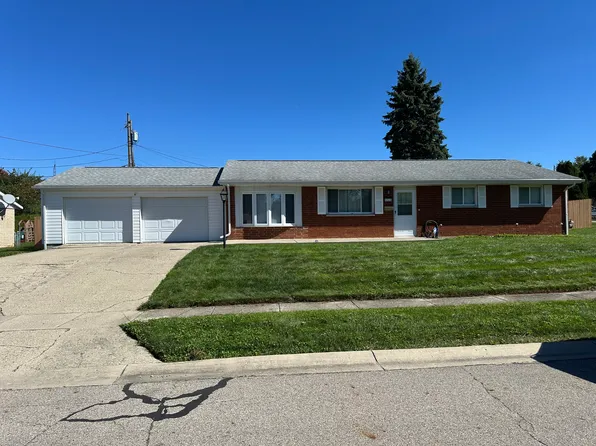 4050 Marion Dr, Enon, OH 45323