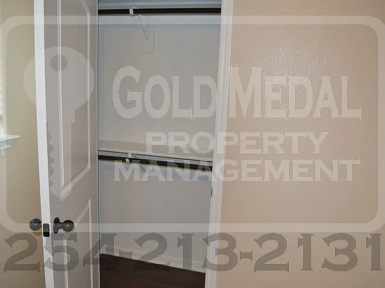 1104 Grace Point Dr — Photo 15