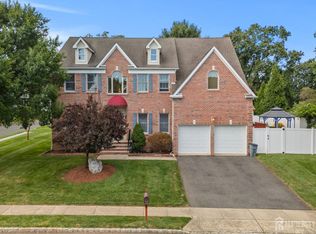 16 Catelli Rd, Princeton, NJ 08540
