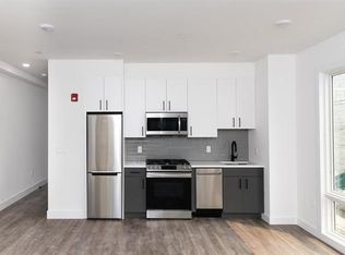 396 Summit Ave #1F, Jersey City, NJ 07306