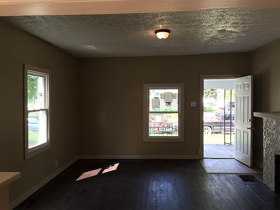 5th image of 635 N Colorado Ave