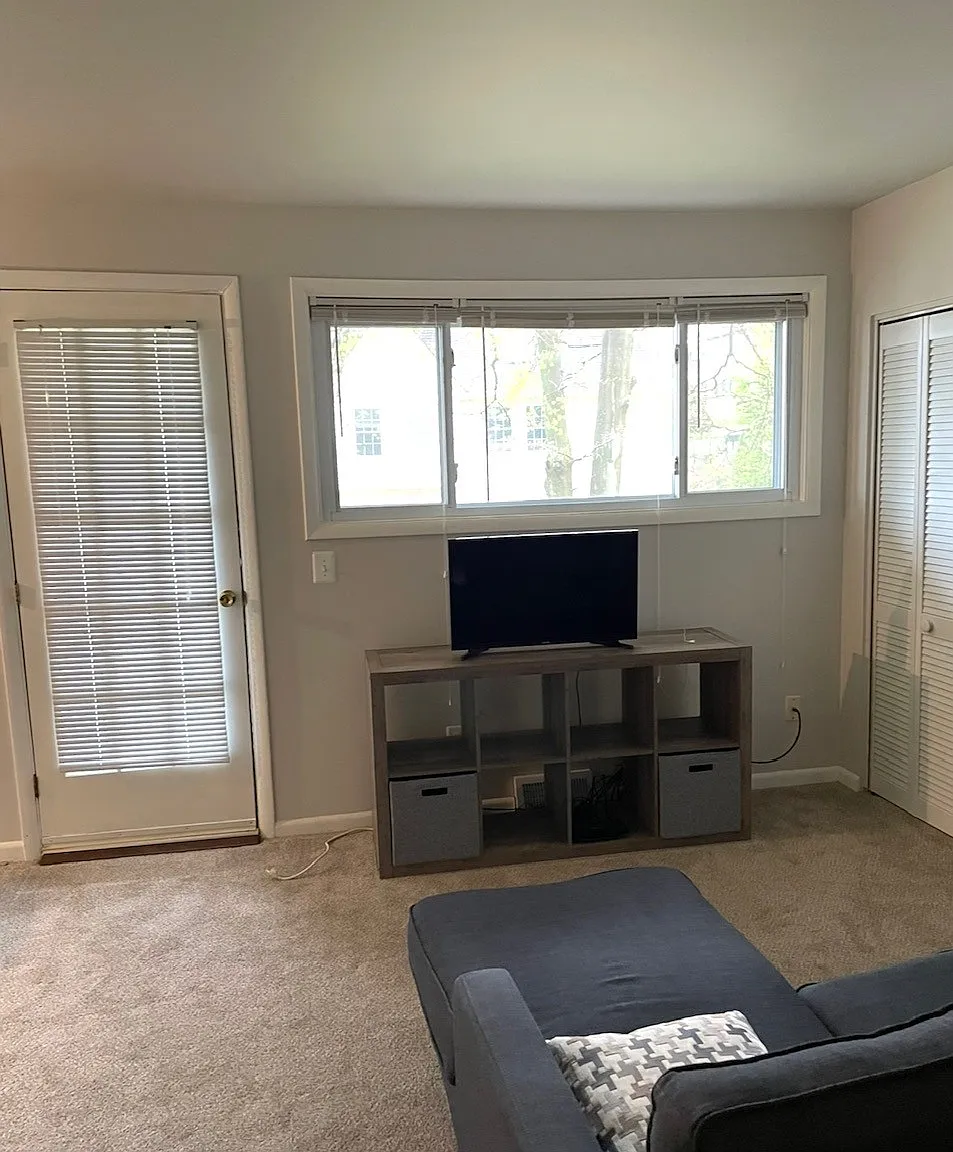 2 bed, 818 sqft, $1,500 — Photo 3