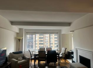 40 Central Park S #19D, New York, NY 10019