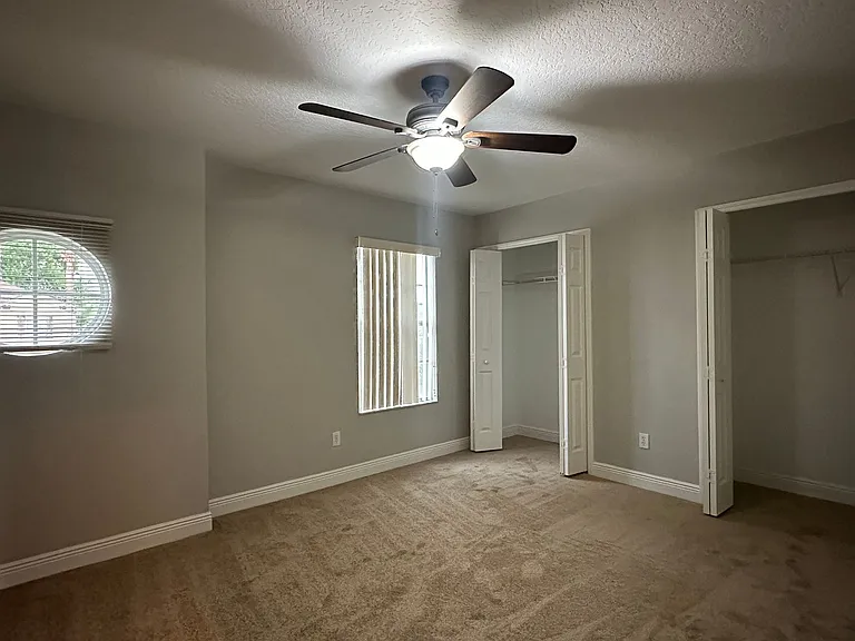 418 Brentwood Club Cv — Photo 41