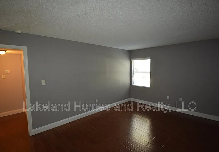 1005 S New York Ave #7 — Photo 12