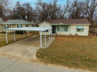 6713 NW 27th St, Bethany, OK 73008
