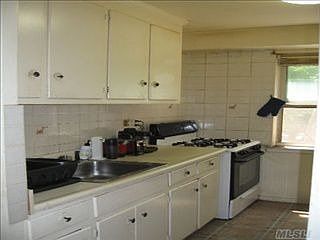 3rd image of 172-70 Highland Ave APT 3H
