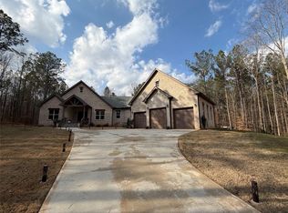 1206 Primrose Ln, Pendergrass, GA 30567