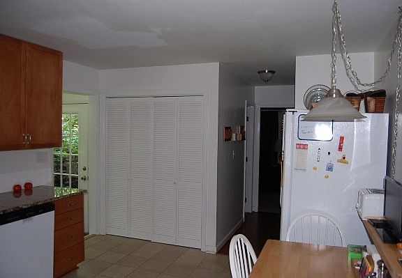 Kitchen/Laundry