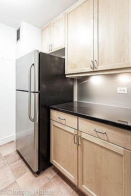 4th image of 201 E 87th St APT 14M