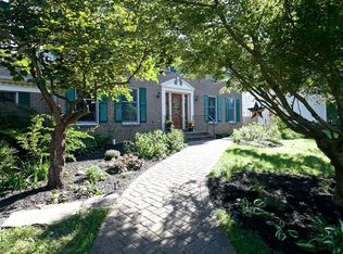 18805 Luray Ct, Olney, MD 20832