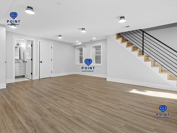 4th image of 2 Hooten Ct Floor 1
