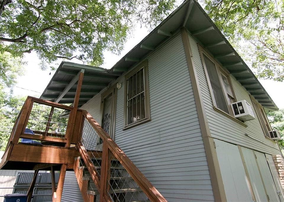 1st image of 1902 Canterbury St #B