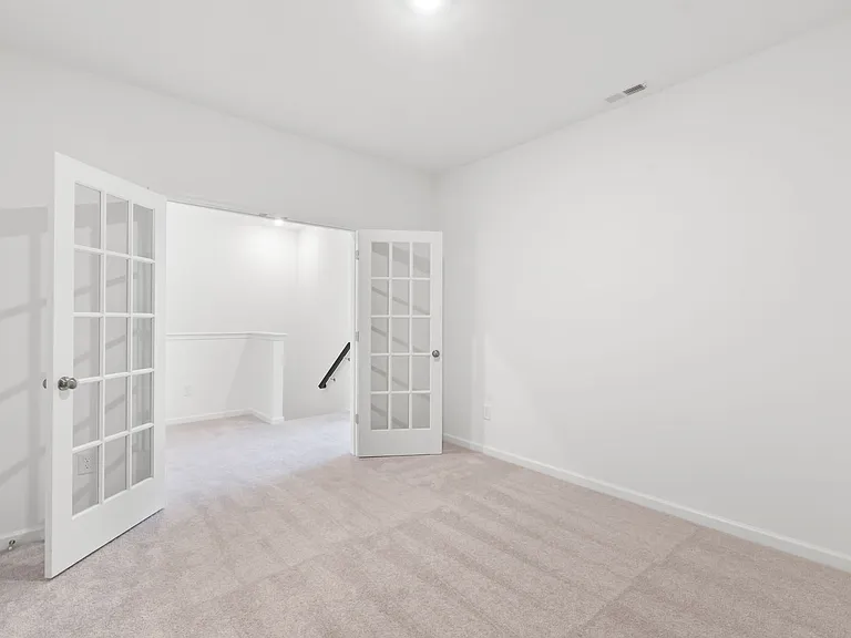 204 Silver Fleet Dr — Photo 23