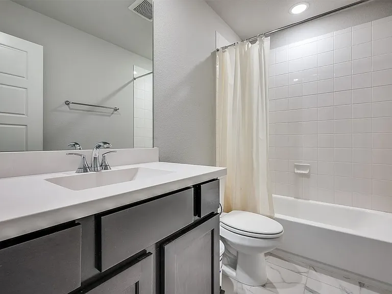 4713 Honeysuckle Ct — Photo 28
