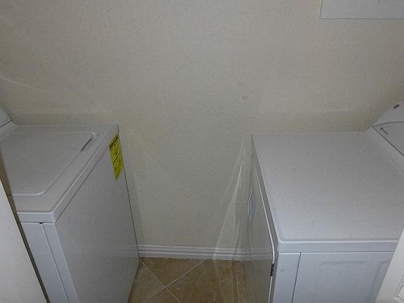 3rd image of 14119 Briarsage Ct