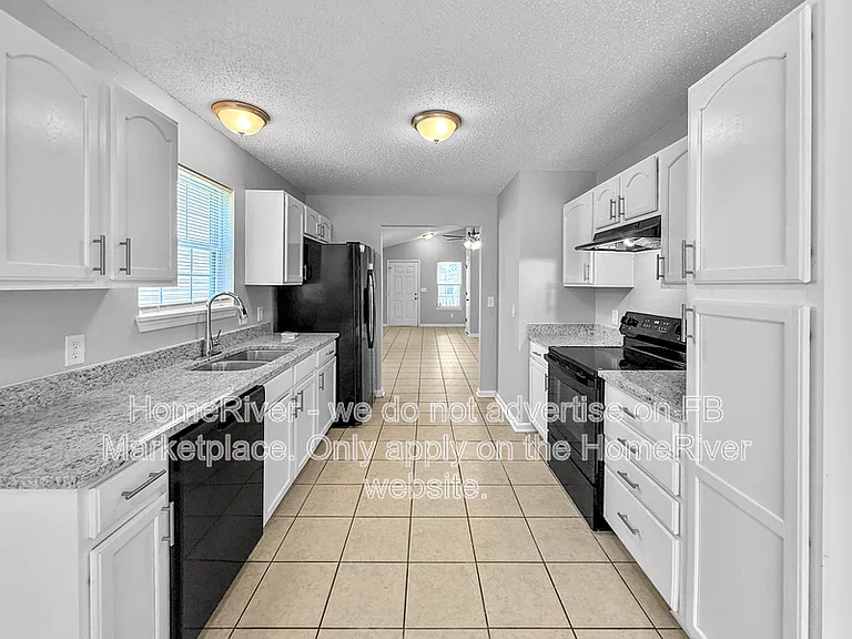 4118 Candy Apple Blvd — Photo 6