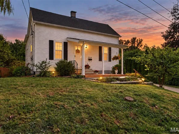 204 W Washington St, Collinsville, IL 62234