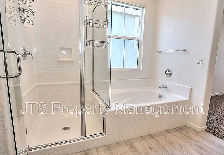 3217 Sunny Gate Ln — Photo 62