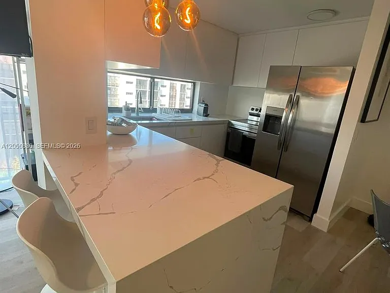 17011 N Bay Rd #1005 — Photo 5