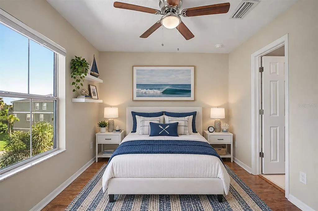 2 bed, 2.5 bath, 1200 sqft, $2,000 — Photo 4