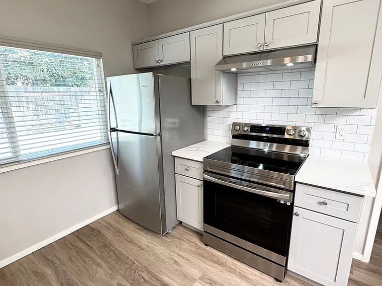 1503 Brown Dr — Photo 12