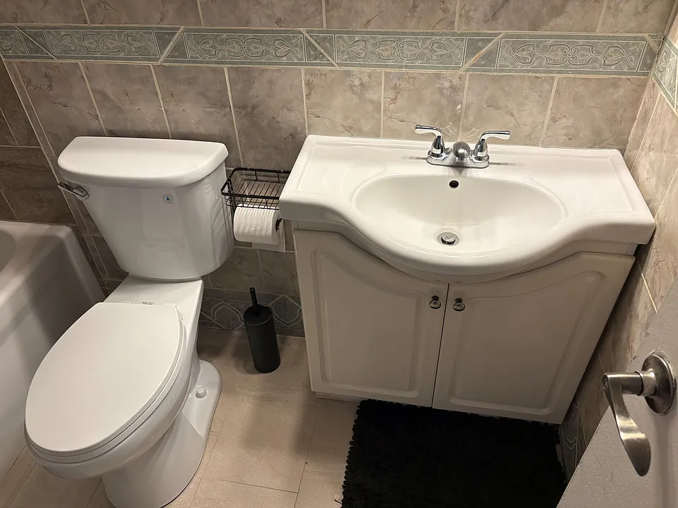 1144 Court G
