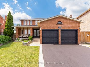123 Lamp Cres, Vaughan, ON L4L 6J7