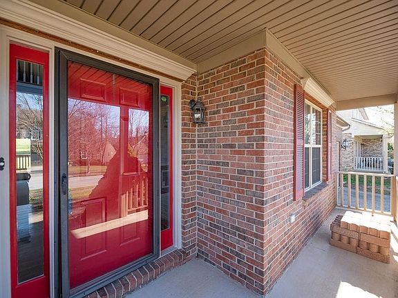 2nd image of 777 Emmett Creek Ln