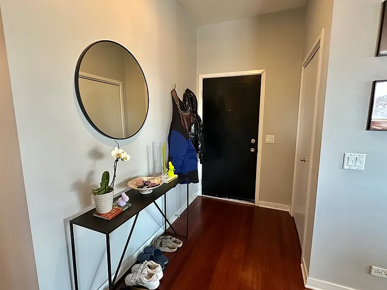 1616 N Western Ave #2A — Photo 8