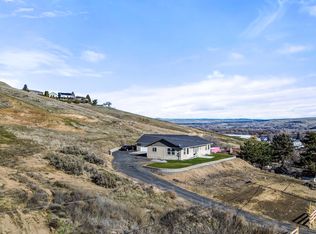 955 Southern Ave, Selah, WA