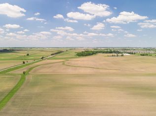 5005 Ireland Grove Rd, Bloomington, IL 61705