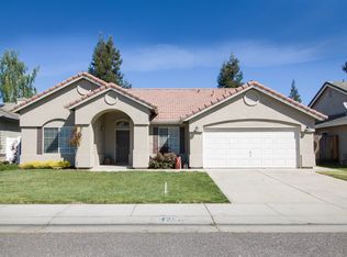 2404 Matthew Ln, Escalon, CA